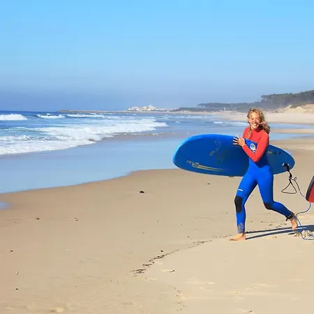 Hostal Oporto Surf Camp Esmoriz