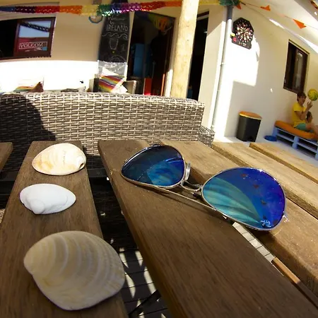 Hostal Oporto Surf Camp *