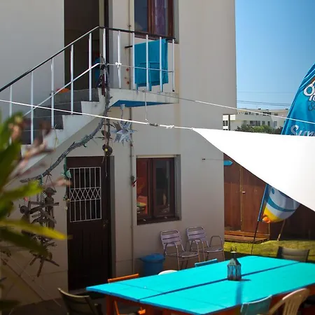 Hostal Oporto Surf Camp Esmoriz